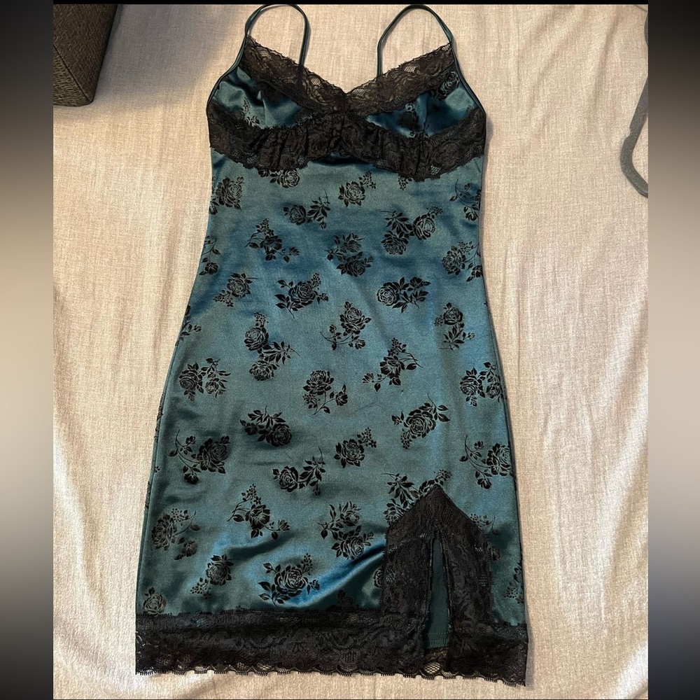 Motel Rocks small coti dress - Picture 4 of 4